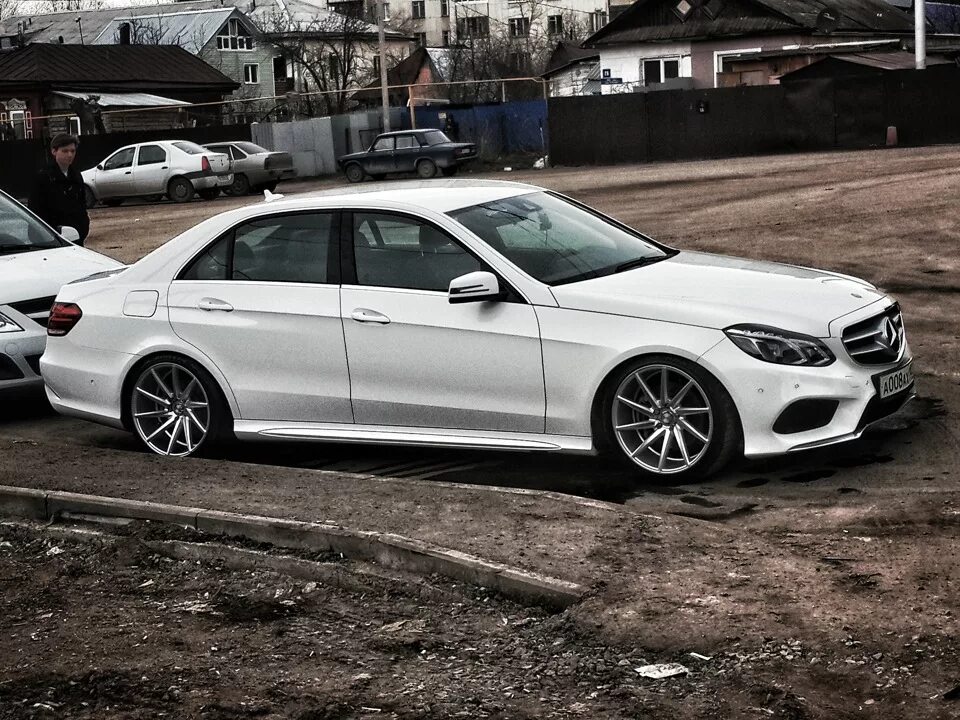 Диски e class. Mercedes e w212 рестайлинг r19. w212 рестайлинг r19. mercedes w212 рестайлинг r19. диски на мерседес w212.
