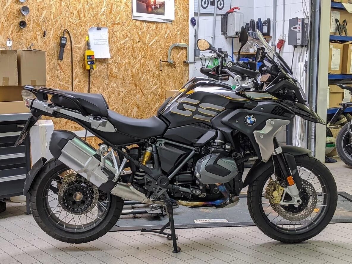 BMW r1250gs. BMW GS 1250. BMW gs1250 эндуро. BMW GS 1250 Black. Бмв gs купить