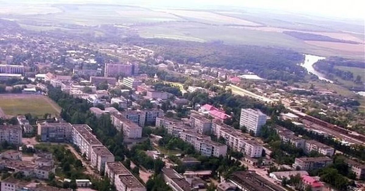 Село дрокия молдова. Молдавия дрокия. Молдова село шурь. Дрокия молдова. Город дрокия республика молдова фото.