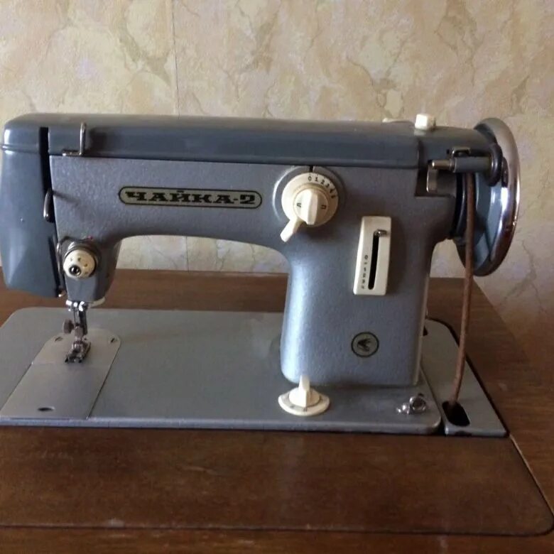Швейная машинка чайка 2. Швейная машина чайка 2м ножная. Машина чайка 2. Швейная машинка чайка 120м. Швейная машина чайка 2 станина.