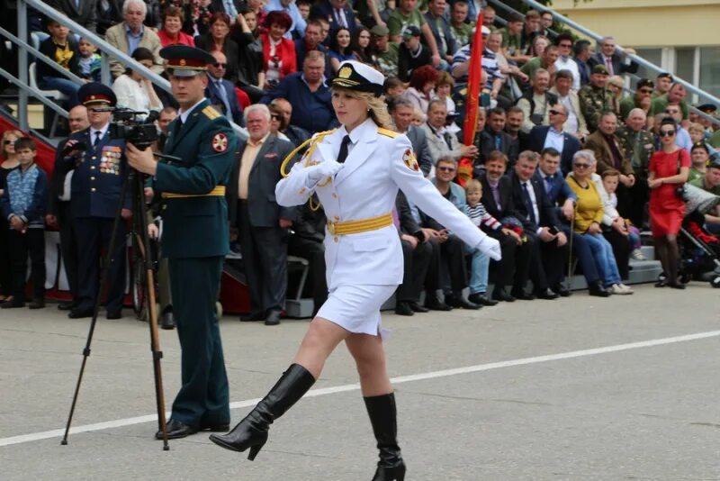 Саратовский военный ордена Жукова Краснознаменный институт. Ордена Жукова институт национальной гвардии. Саратовский институт войск национальной гвардии. Саратов военный институт Росгвардии. Новосибирский ордена жукова военный институт