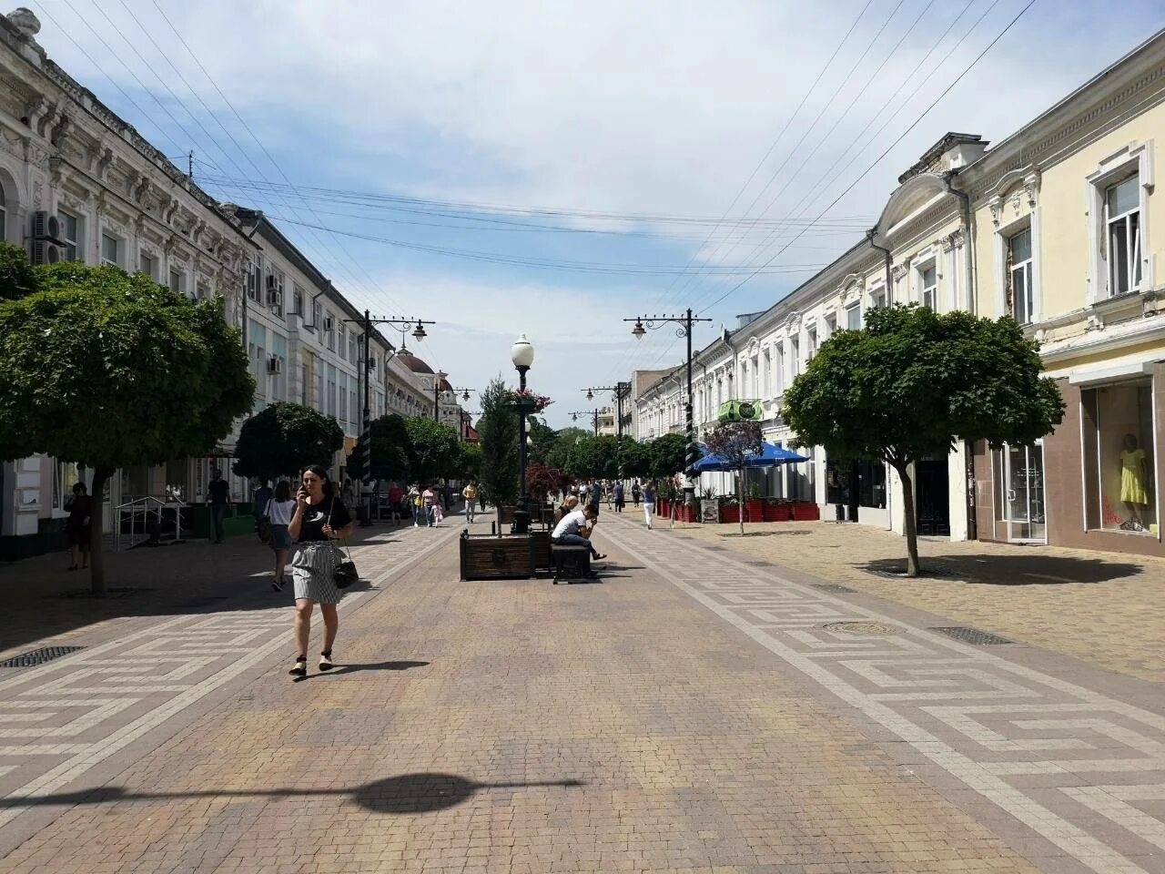 Погулять симферополе. Симферополь центр города. Центр Симферополя улицы. Центр администрация Симферополь. Симферополь достопримечательности.