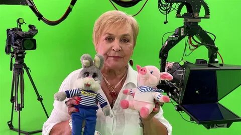 Телеведущая судец