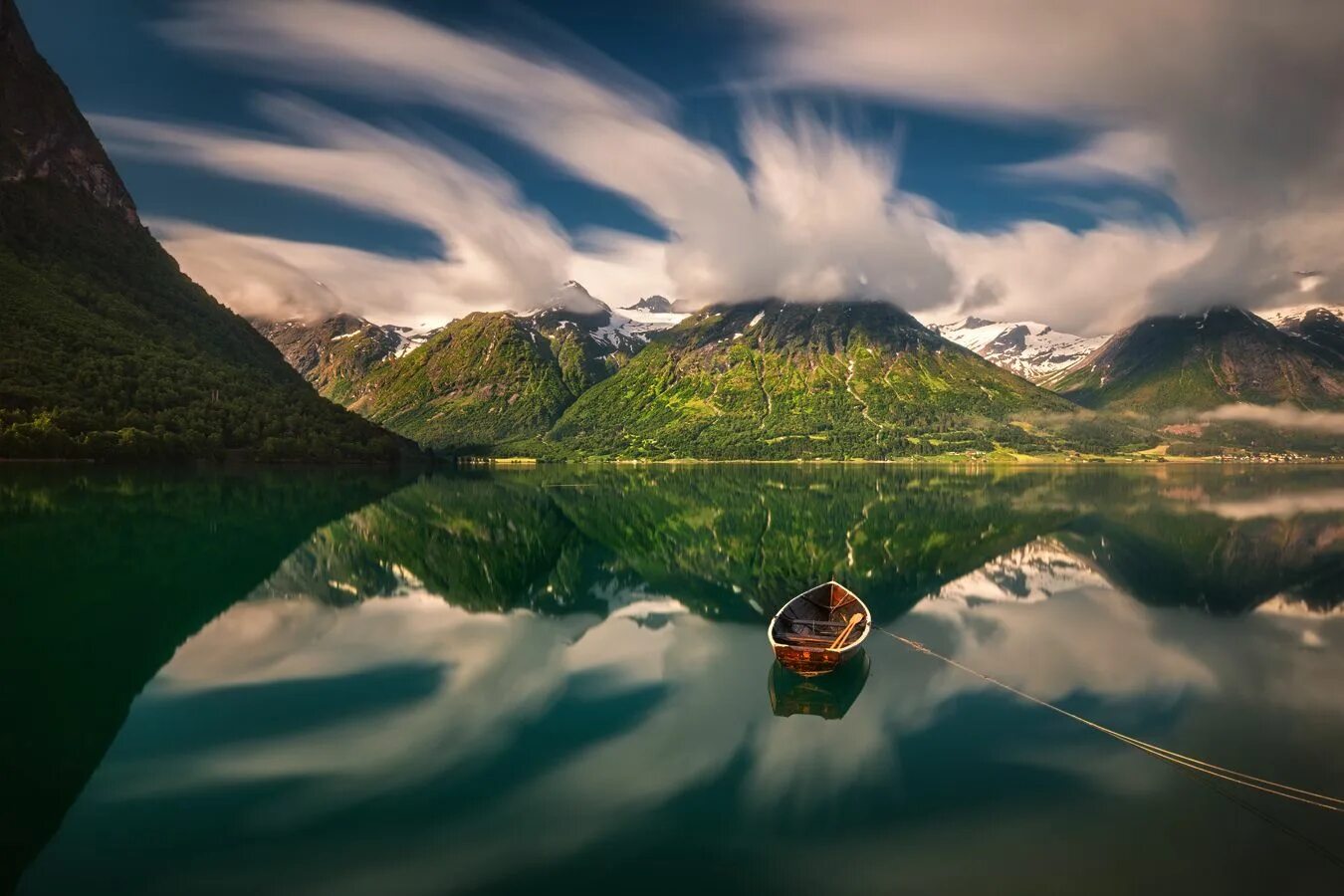 Удивительно простой способ. Стрюн Норвегия. Озеро Стрюн, Норвегия. Хорниндальсватнет Норвегия. Красивые места для путешествий.