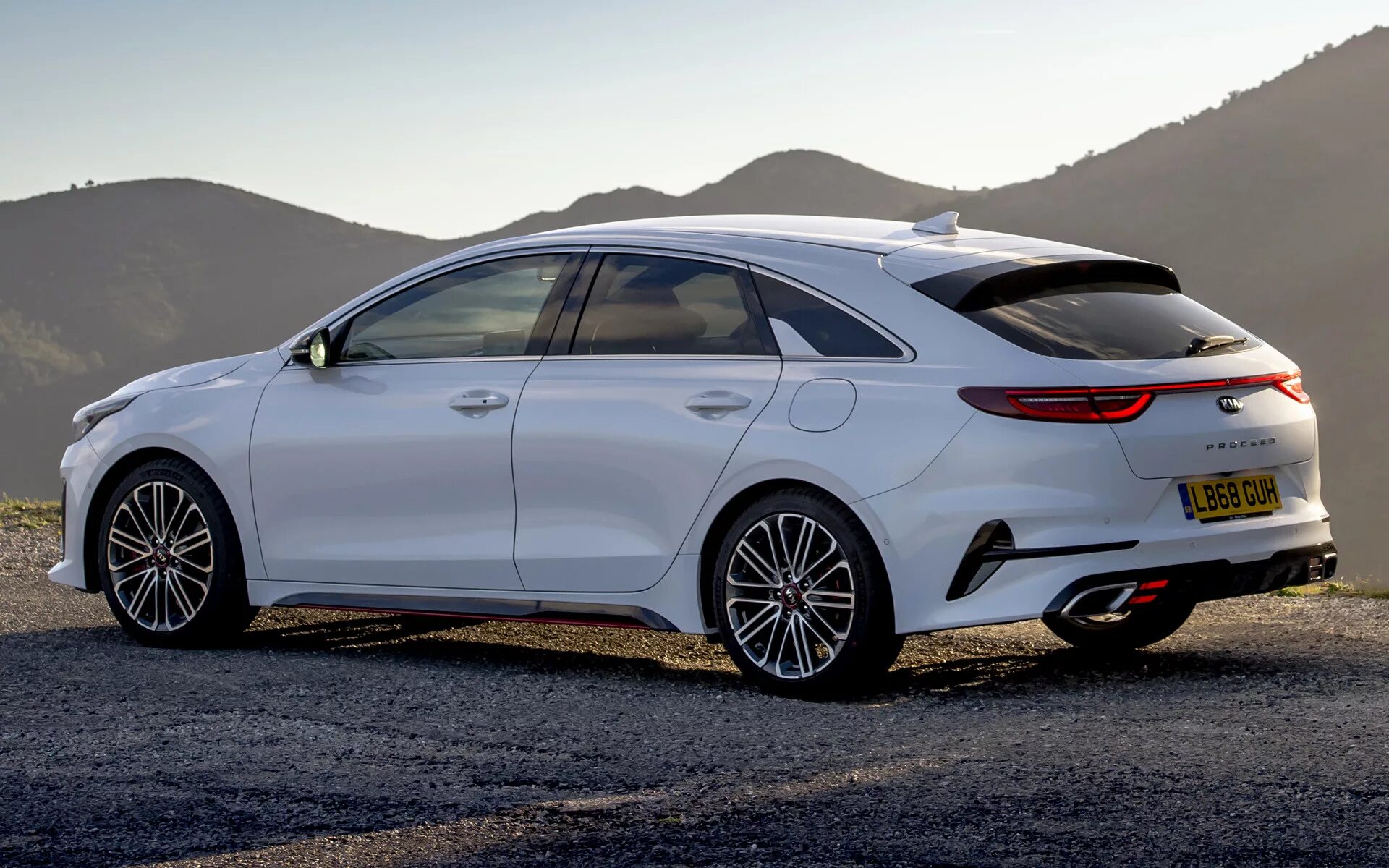 Kia proceed gt 2020. Киа Просид gt 2019. Kia proceed универсал 2019. Kia Pro Ceed 2019 gt.