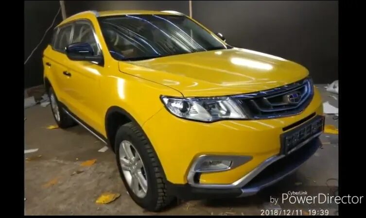 Geely coolray желтый. Сами насери такси 1. Кулрей в такси. Ограбление таксиста. Кулрей в такси.