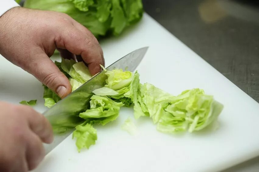 порезанный лист. щавель. Aloe vera gel. нарезанный салат. салат зеленый нарезанный.