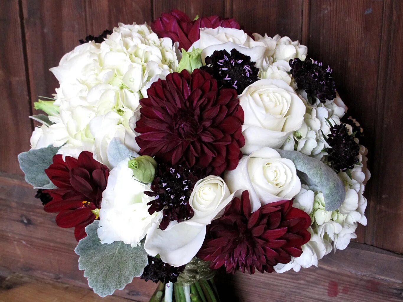 Букет розы георгины. Букет розы георгины. Розы букетгиоргиныгеоргины. Георгины букет. Букеты 2000 годов.