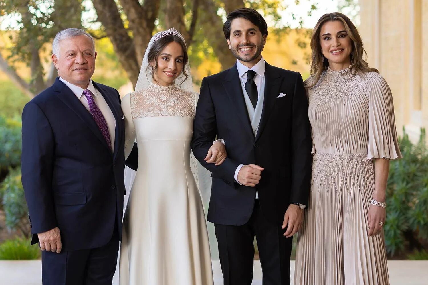 Принцесса Иман Иордания. Король Иордании Абдалла 2. Свадьба принцессы Иордании Иман. Принцесса Рания Иордания свадьба.