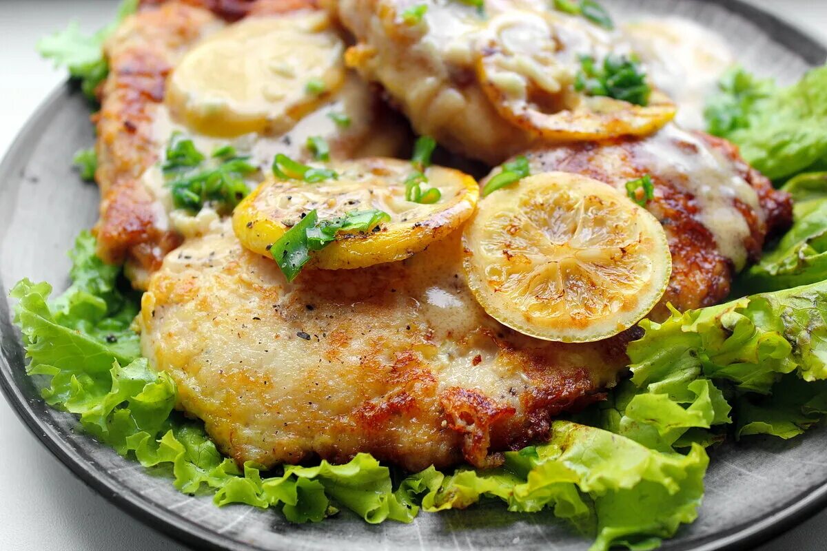 Необычные блюда из куриной грудки. Вкусное блюдо из куриной грудки. Куриная грудка в мультиварке. Вкусные блюда. Блюда из филе курицы.