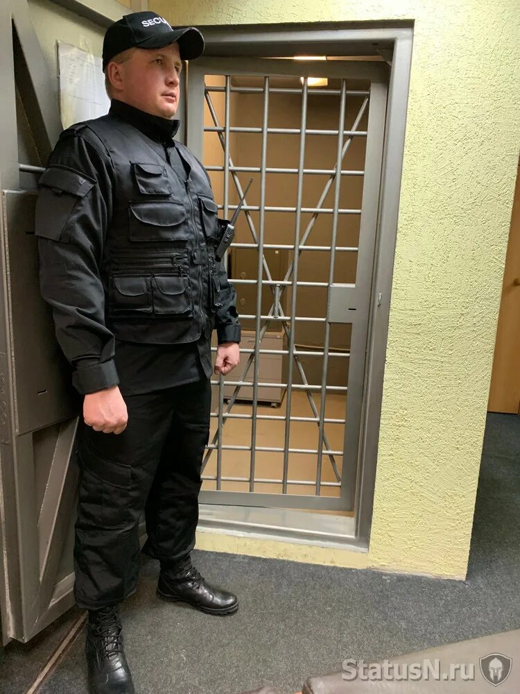 Охранник в москве 5 2. Охрана мэрии москвы. Охрана русь. Охрана правительства москвы. Охранник в москве 5 2.