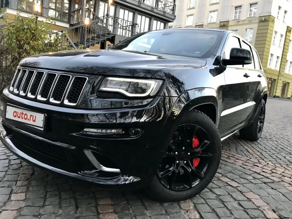 Чероки авто ру. Jeep Grand Cherokee IV (wk2). Jeep Grand Cherokee wk2 srt. Jeep Grand Cherokee wk2 Black. Jeep Grand Cherokee IV (wk2) Рестайлинг srt.