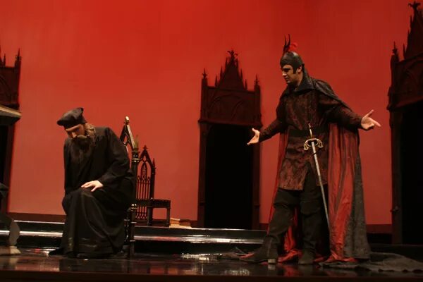 Фауст 2011 мефистофель. Опера фауст гуно. Магомаев мефистофель. Мефистофель опера фауст. Мефистофель опера фауст.