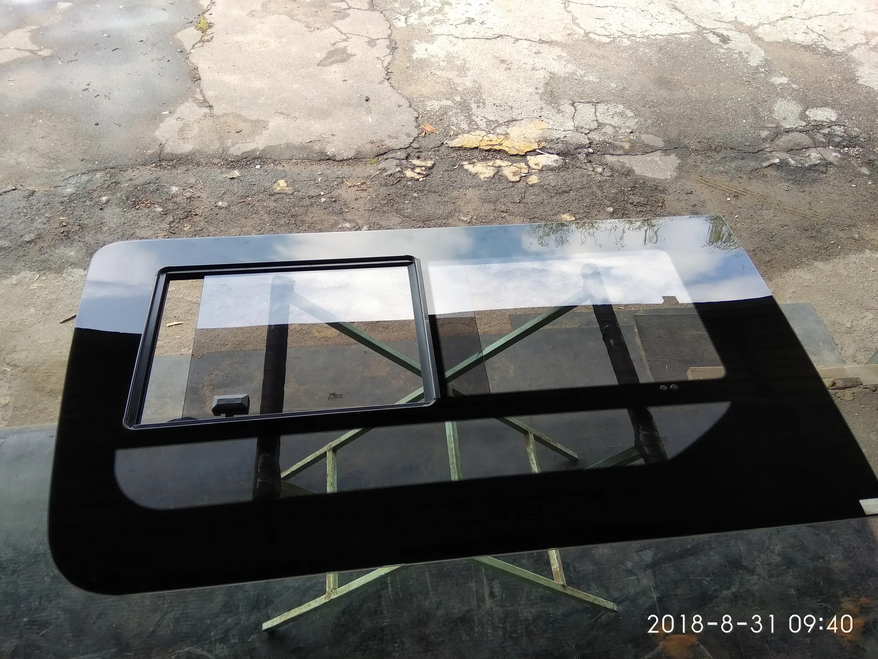 Осс кант завод. Осс кант. Сотрудники магазина кант на нагорной. Кант логотип. Стекла фирмы осс кант 43r00 0080.