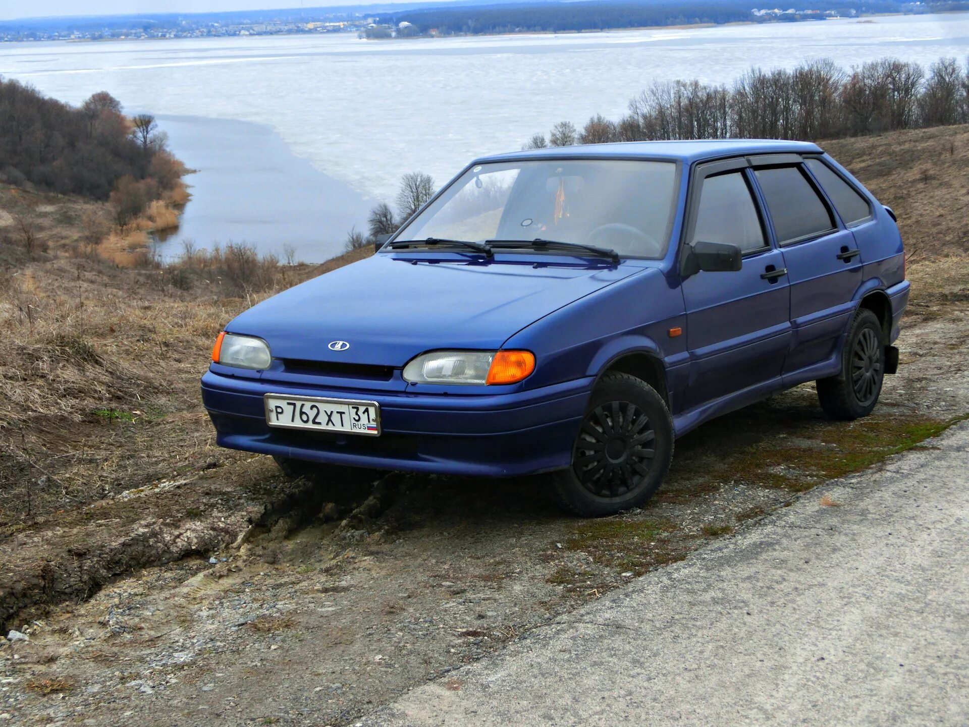 Диски р15 на ваз 2114. Машины в поле 2114. Ваз 2114 drive2. Песня про ваз 2114. Ае 124.