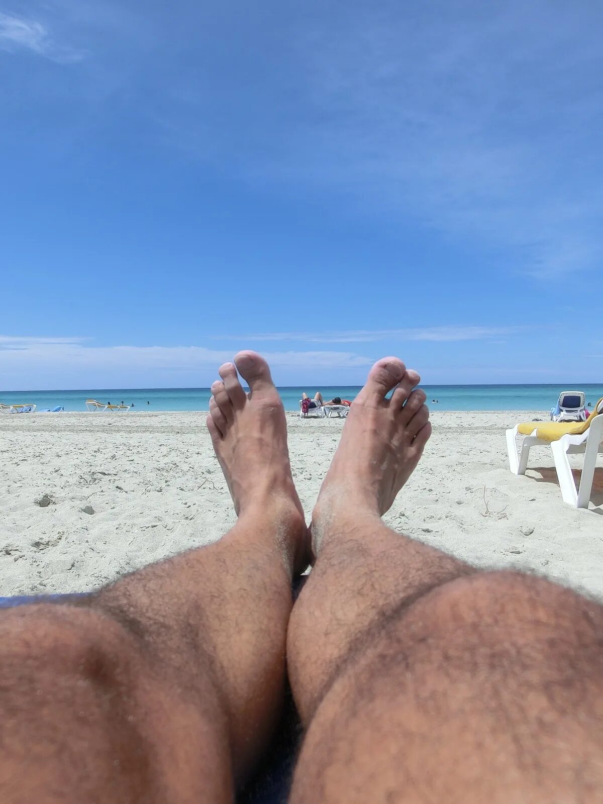 Femdom beach. Экстремальные увлечения. Femdom beach. Femdom beach. Пара на пляже.