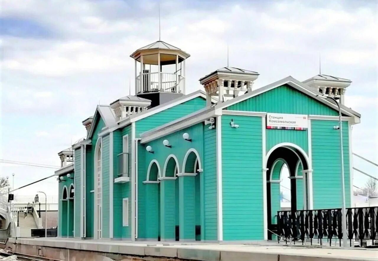 Станция ДЖД Оренбург. Детская железная дорога Оренбург. Станция Комсомольская Оренбург детская железная дорога. Станция Комсомольск Чувашия.