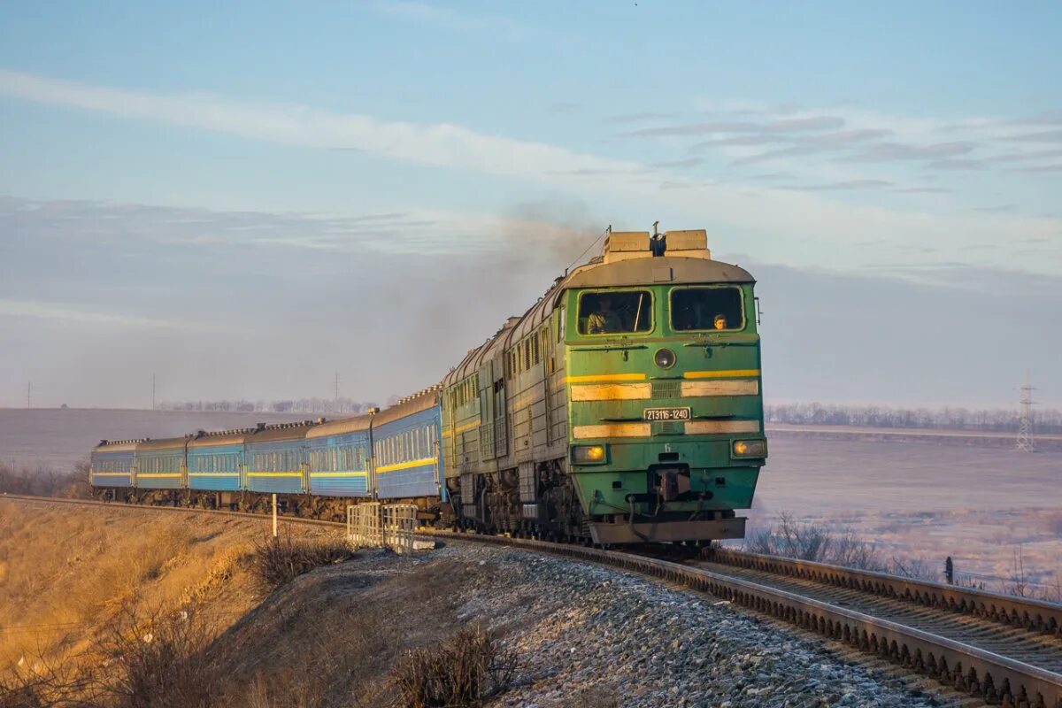 2тэ116 тепловоз. Пассажирский тепловоз 2тэ116. 2тэ116 горбатый. 2тэ116 РЖД.