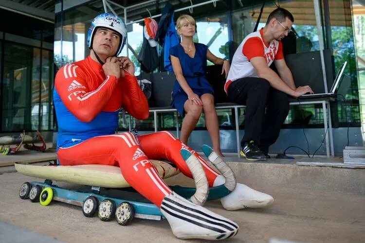 Сайт санного спорта. Олег Демченко санный спорт. Альберт Демченко и Виктория Демченко. Тренировка саночников. Саночники сборной России.