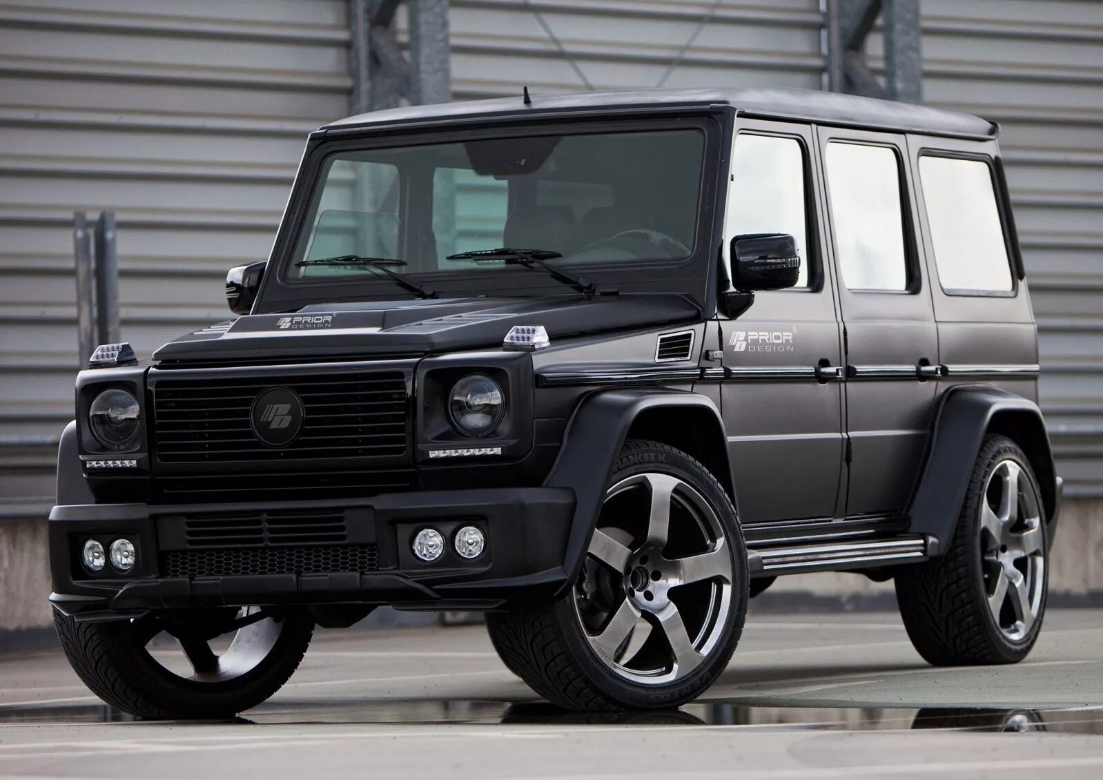 Машины гелик сколько. Mercedes g55 AMG. Mercedes-Benz g-klasse (w463). Mercedes g class w463. Mercedes Benz g class g55.