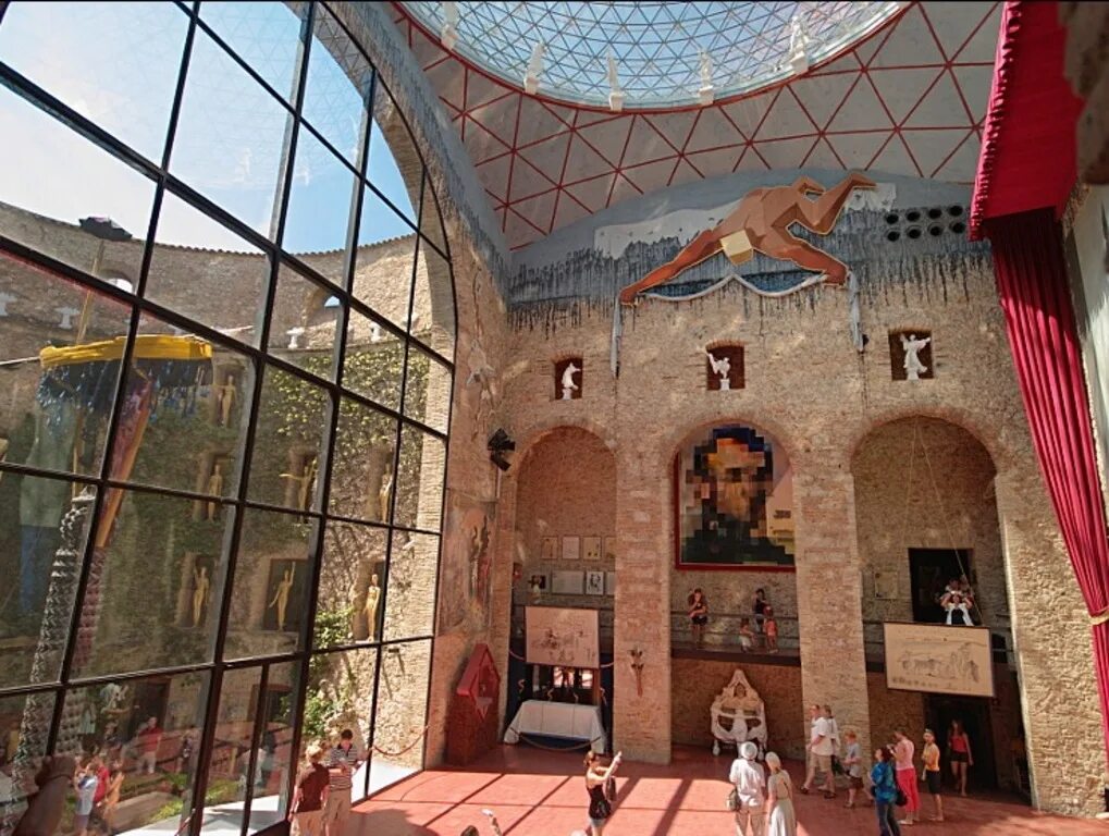 фигерас музей сальвадора. дом музей сальвадора дали в фигерасе. где находится данный музей. где находится данный музей. театр музей сальвадора дали в испании.