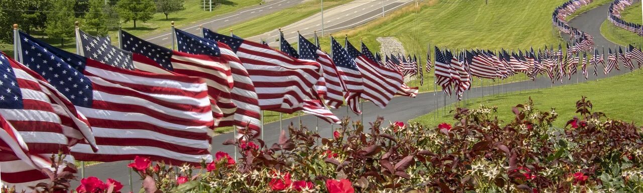 Whose flags are. The flag of the usa is called. школа rca в сша. how many stripes are there on the us flag?.