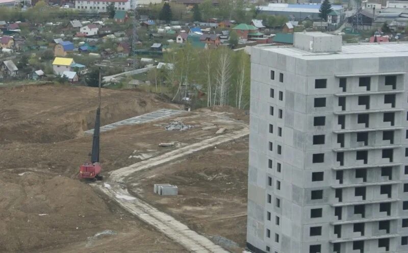 Ук плющихинский новосибирск. Плющихинский жилмассив Новосибирск. Плющихинский жилмассив 75. ЖК Плющихинский Новосибирск. Дискус проект МЖК.