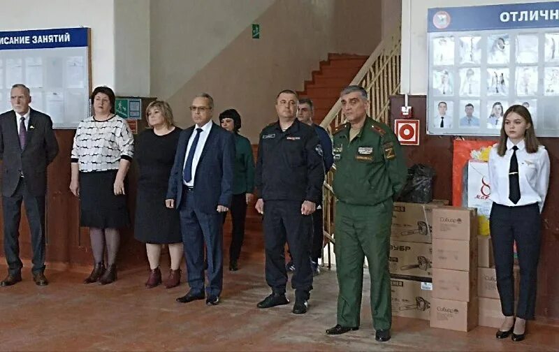 Уральский железнодорожный техникум. Волгоградский железнодорожный техникум преподаватели. Преподаватели железнодорожного техникума. Волгоградский железнодорожный техникум преподаватели. Уральский железнодорожный техникум екатеринбург.