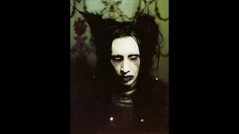 Marilyn manson if i was your vampire