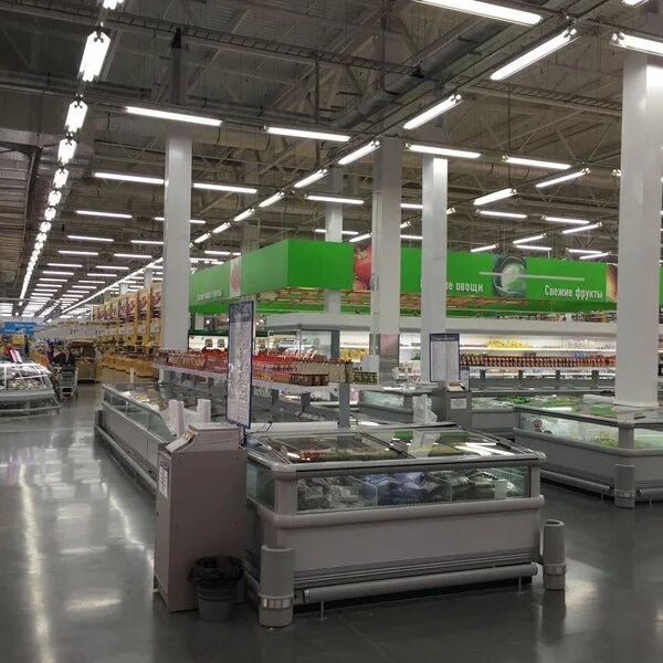 Тобольском тракте 101. Тобольском тракте 101. Тобольском тракте 101. Магазин кальянов тюмень. Вейп шоп в кристалле тюмень.