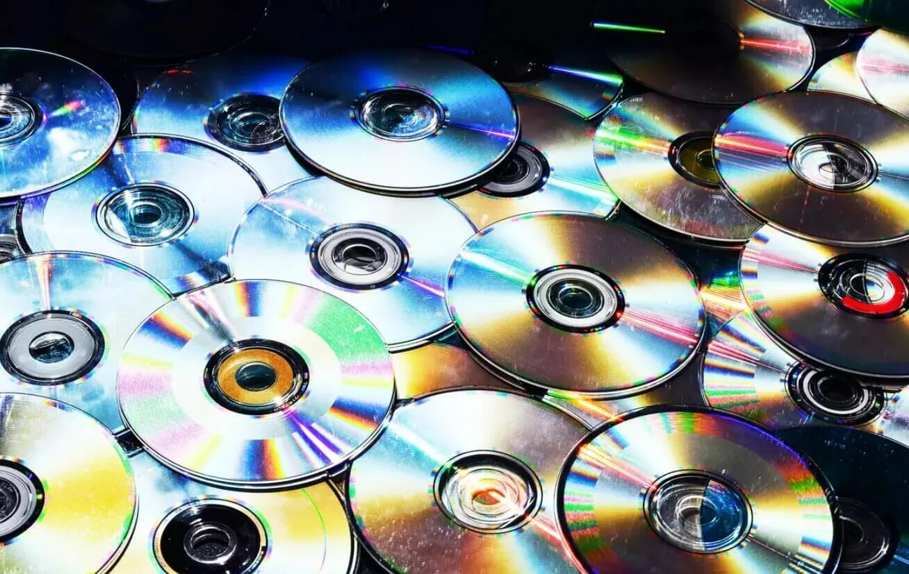 Почему cd. DVD-диски (DVD – Digital versatile Disk, цифровой универсальный диск),. Оптический диск. Компакт диск. Оптические диски CD.