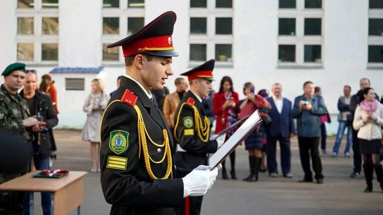 минское городское кадетское училище. минский гбуир посвящение. минское городское кадетское училище. ремень кадетского училища. кадетское училище по москвой.