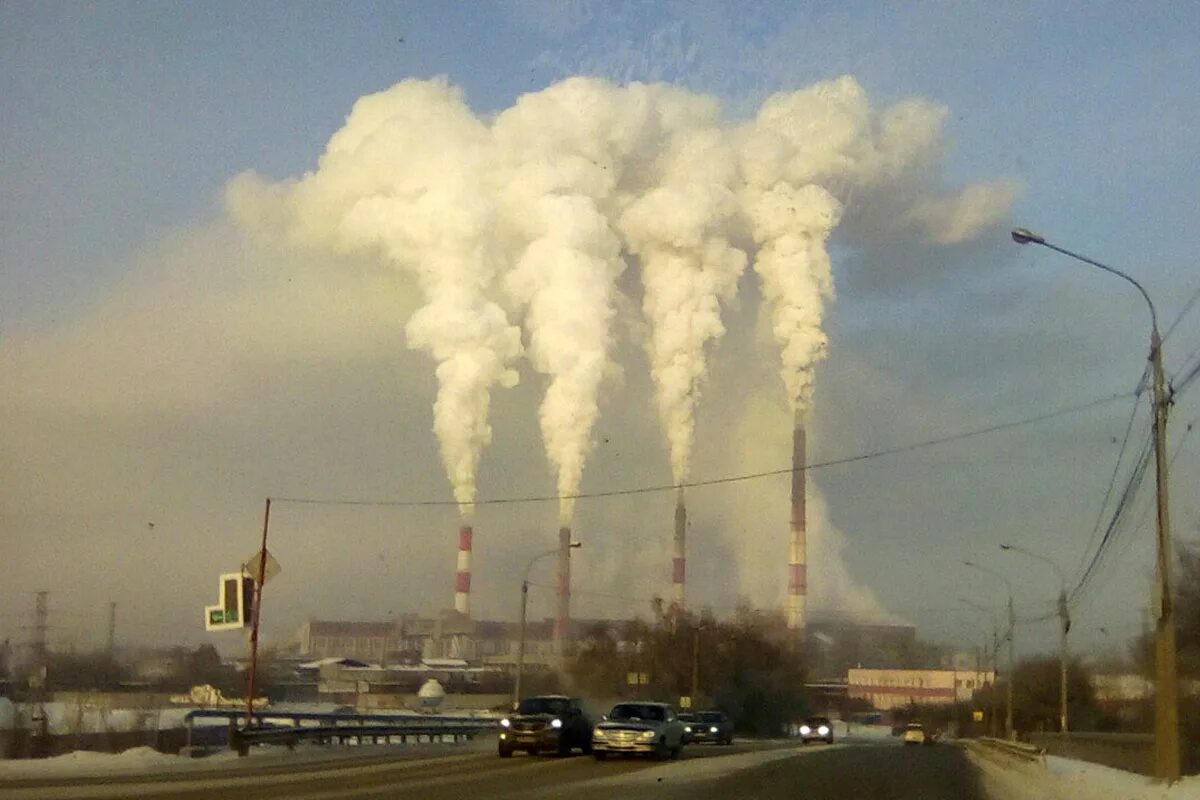 Красноярский край воздух. Загрязнённый Красноярск. Загрязнение атмосферы Красноярск. Грязный воздух Красноярск. Красноярск загрязнение воздуха.