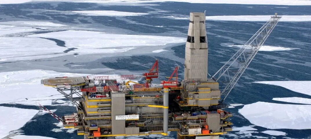 Освоение месторождений нефти и газа. Нефтегазовые месторождения Норвегии. Норвегия шельфовые месторождения. Добыча газа в Норвегии. Нефтяные месторождения на шельфе Аляска.
