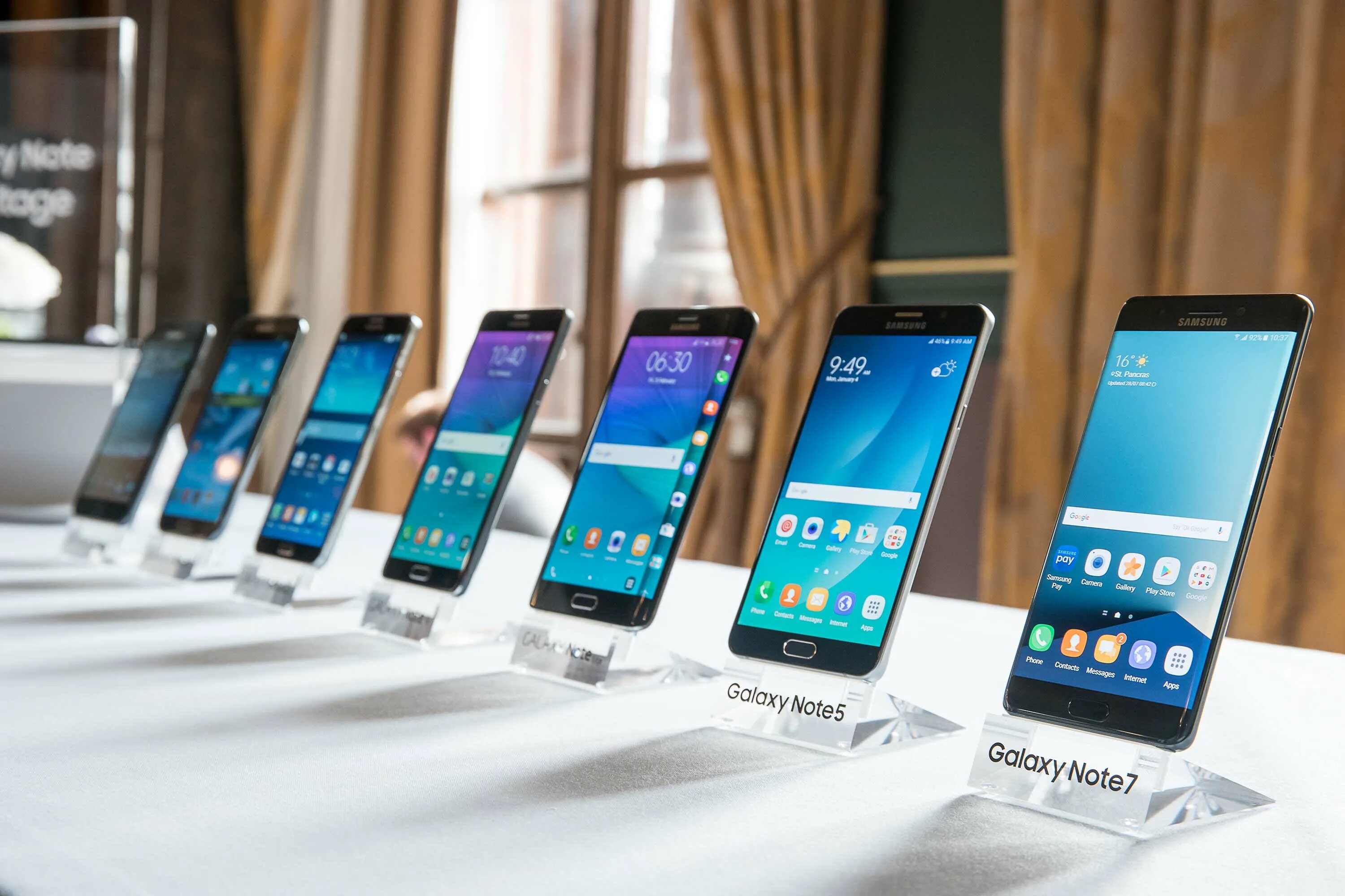 Samsung galaxy линейка смартфонов. Эволюция samsung galaxy note. линейка самсунг галакси ноут. samsung galaxy note evolution.