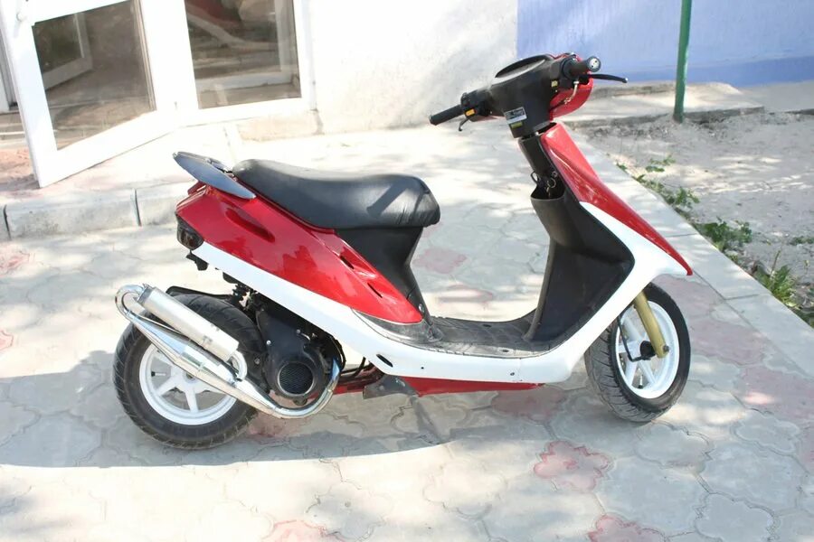 Скутер без аккумулятора. Хонда дио 27. Honda Dio 27 SR. Honda Dio 27 Tuning. Хонда af 27.