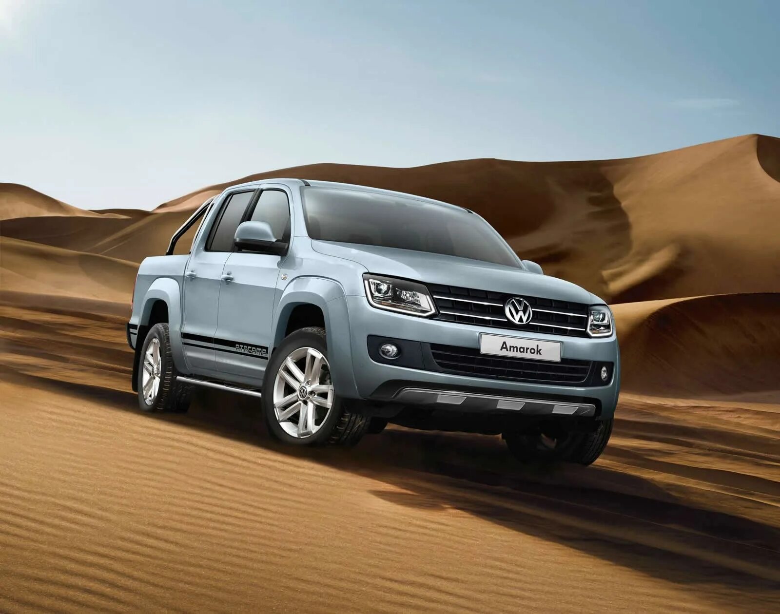 Купить машину volkswagen. Фольксваген Амарок 2014. Фольксваген Амарок и Туарег. Volkswagen Amarok автомобили Volkswagen. Амарок пикап Фольксваген специальный.