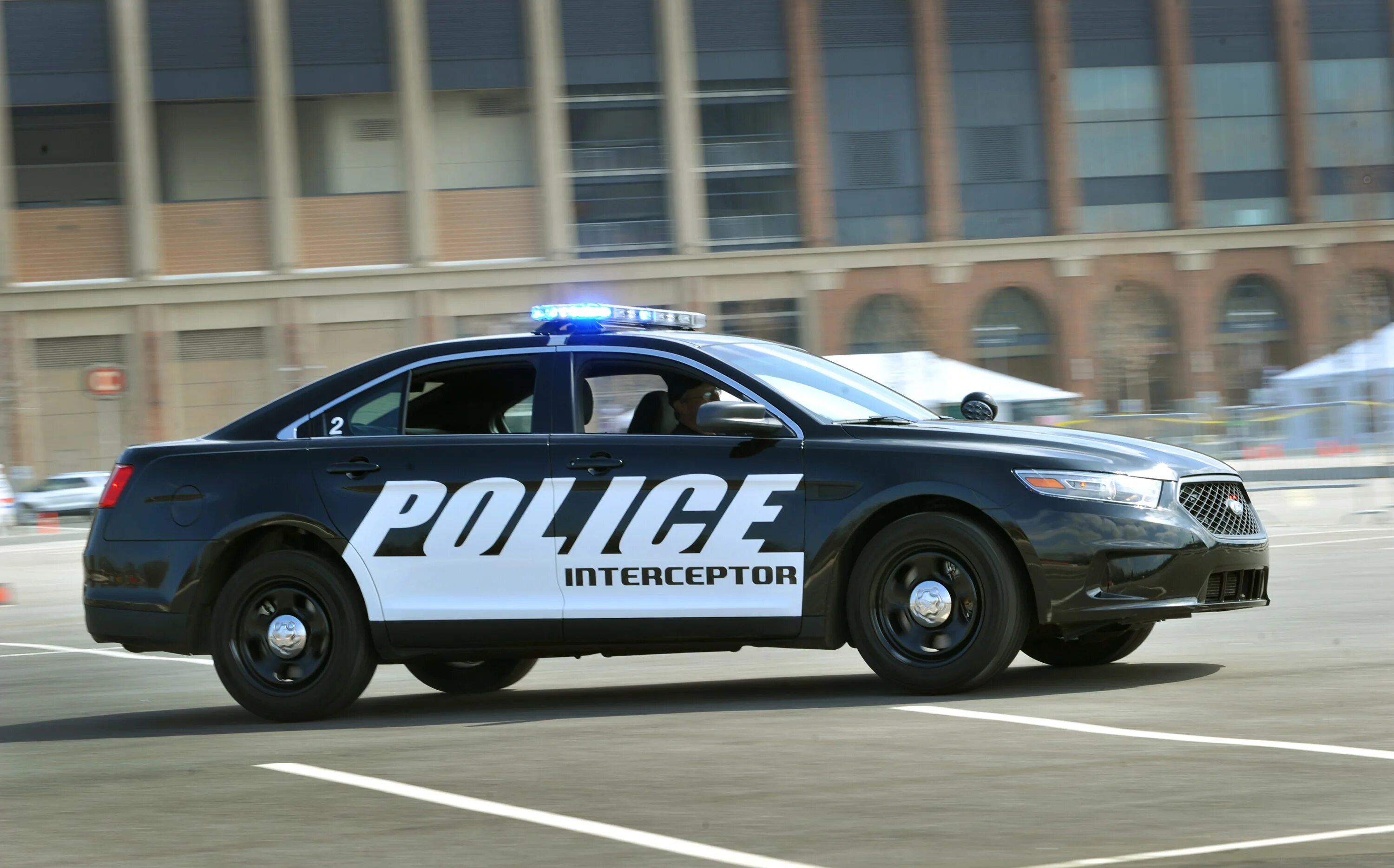 Ford Police Interceptor. Ford Taurus 2018 Police Interceptor. Ford Police Interceptor 2013. Форд Police Interceptor.