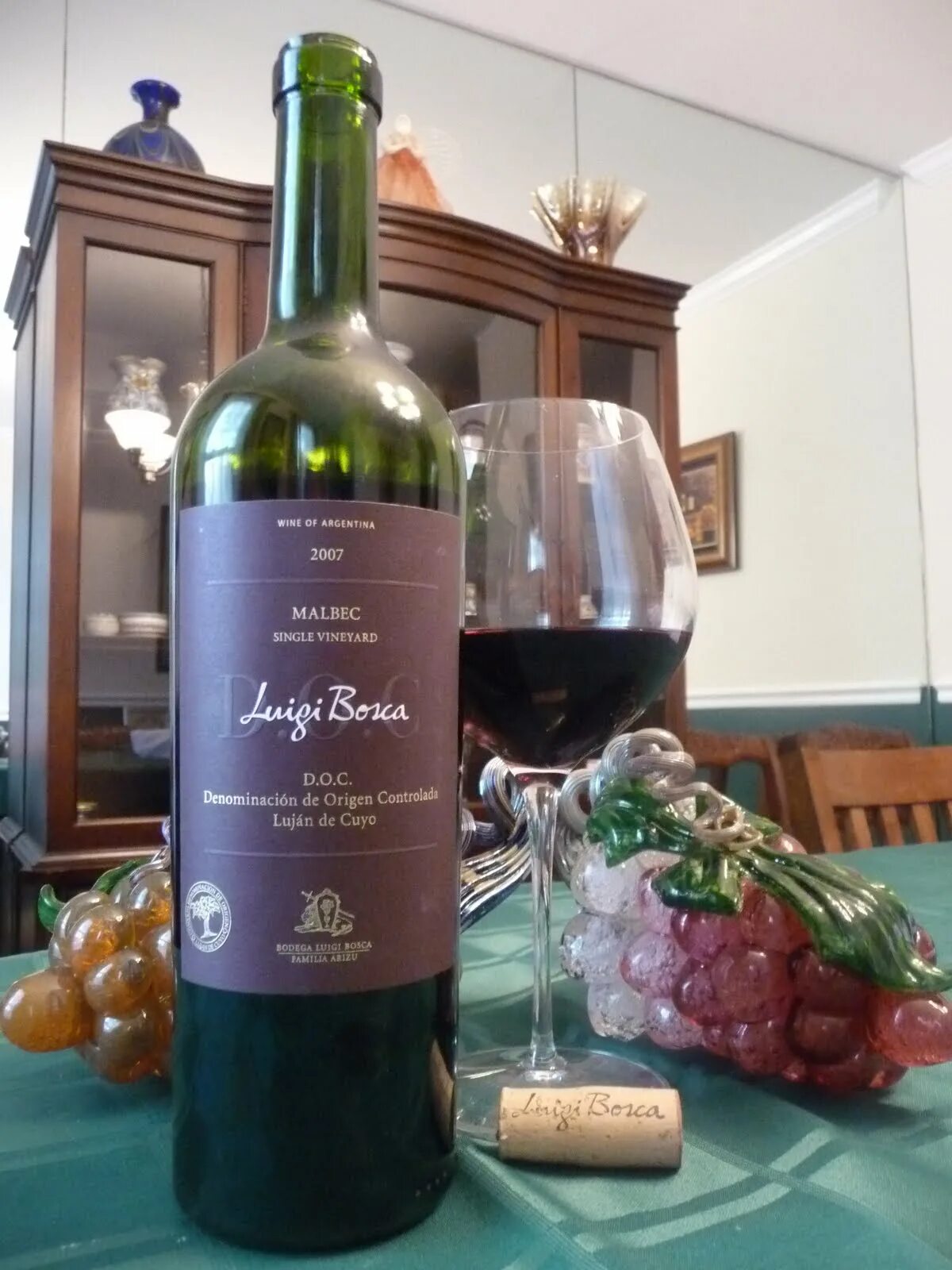 Luigi Bosca Malbec. Luigi Bosca Malbec Argentina. Luigi Bosca Vineyard. Альта Виста сингл Виньярд Мальбек. Luigi bosca