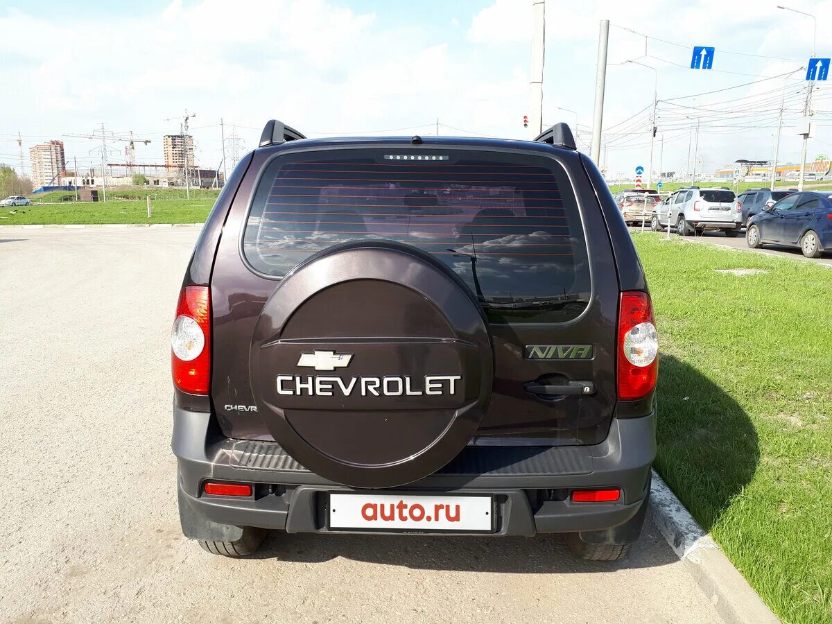 Купить шевроле тула область. ВАЗ-2123 Chevrolet Niva. Нива Шевроле 2123 с 2013. ВАЗ 2123 2006 год Люкс.