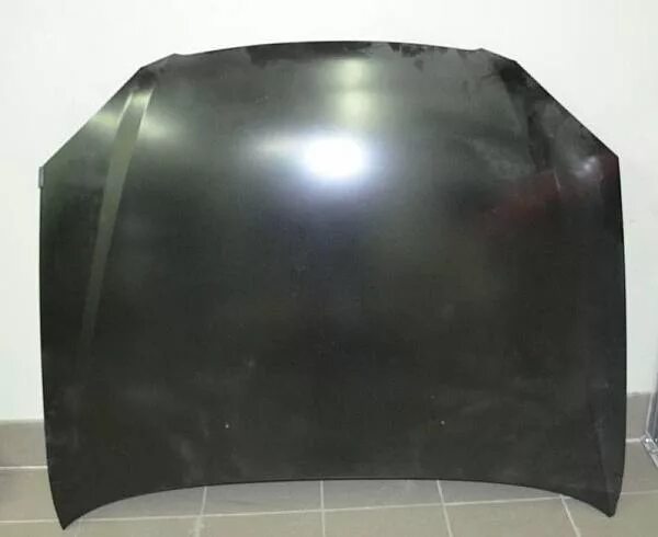 Капот дэу гентра. Джентра капот открыт. Дэу джентра под капотом. Daewoo gentra sx под капотом. Капот sat lacetti.