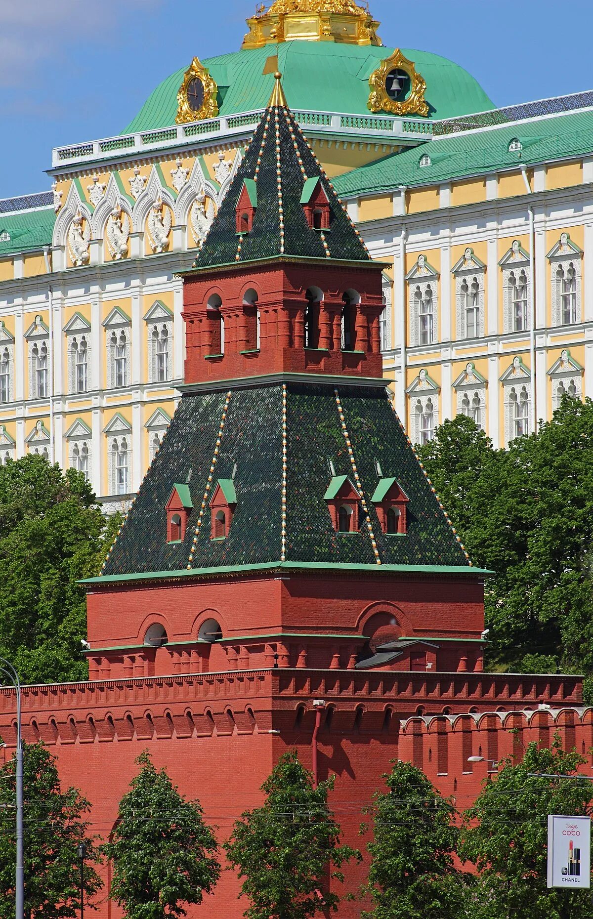 Тайницкая башня Кремля. Московский Кремль башни Кремля Тайницкая. Тайницкая башня Московского Кремля 15 век. Тайницкая башня Московского Кремля 1485.