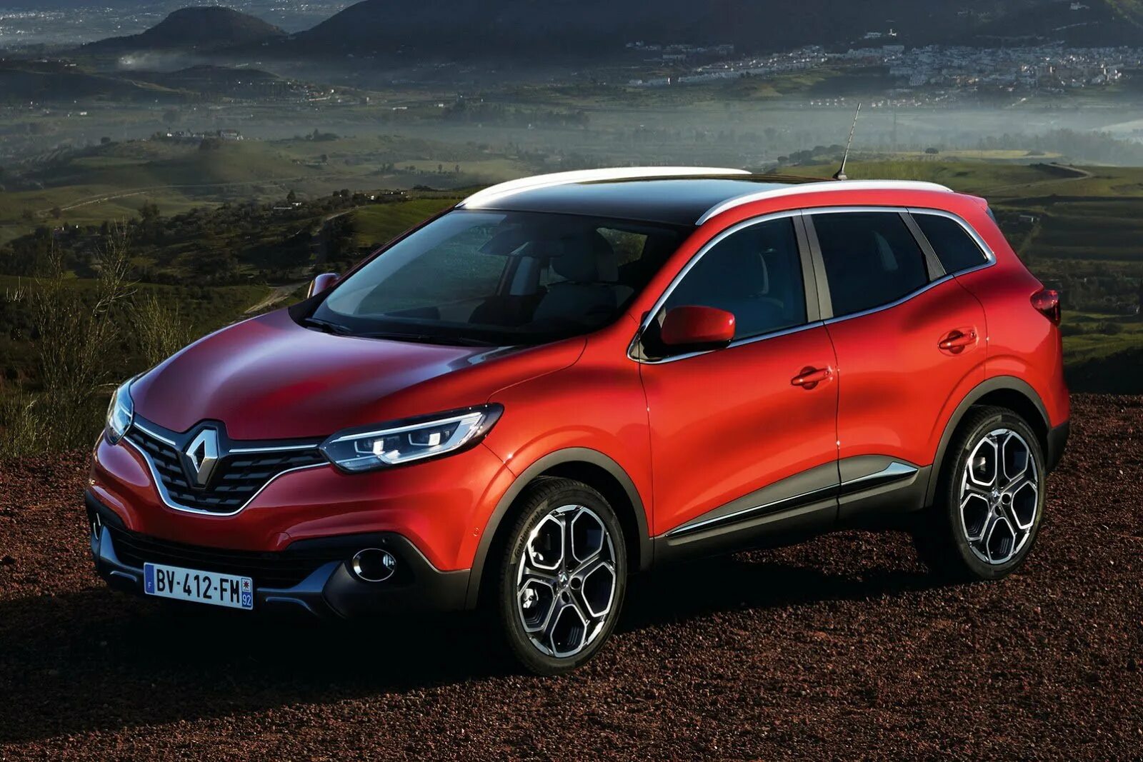 Кроссовер 2015. Renault Kadjar. Кроссовер Рено Каджар. Renault Kadjar i. Renault Kadjar новый.