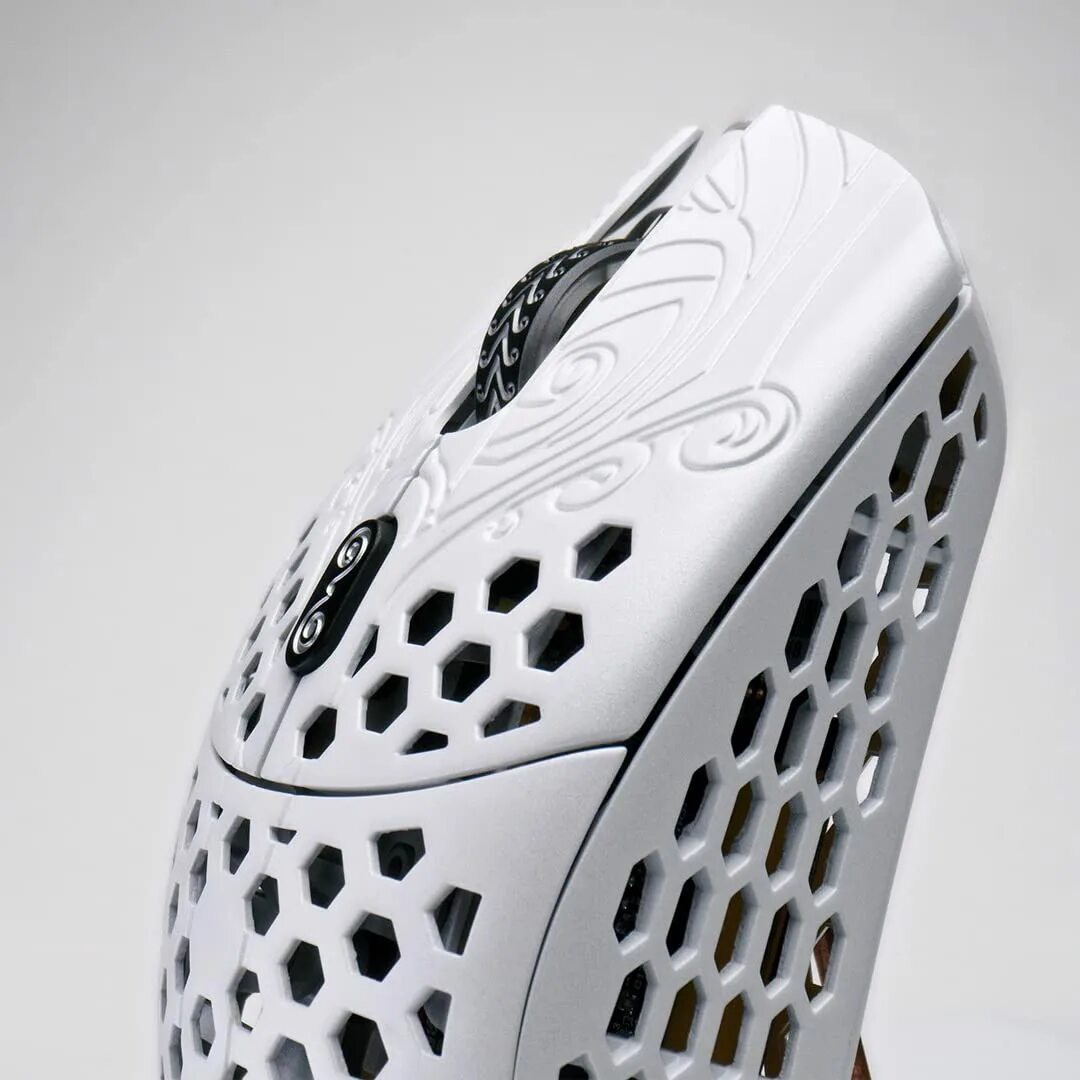 Final mouse starlight 12. Finalmouse starlight-12 poseidon. finalmouse starlight 12 pegasus. finalmouse poseidon. finalmouse starlight 12 pro x tenz.