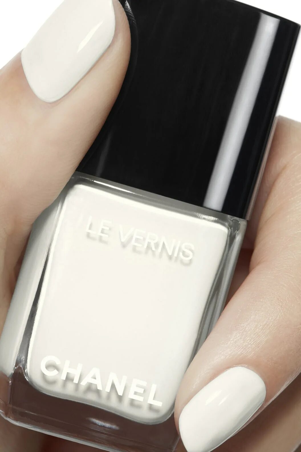 Chanel nail polish harmony. Chanel vernis. Chanel vernis. Лак шанель 524. Лак шанель 739.