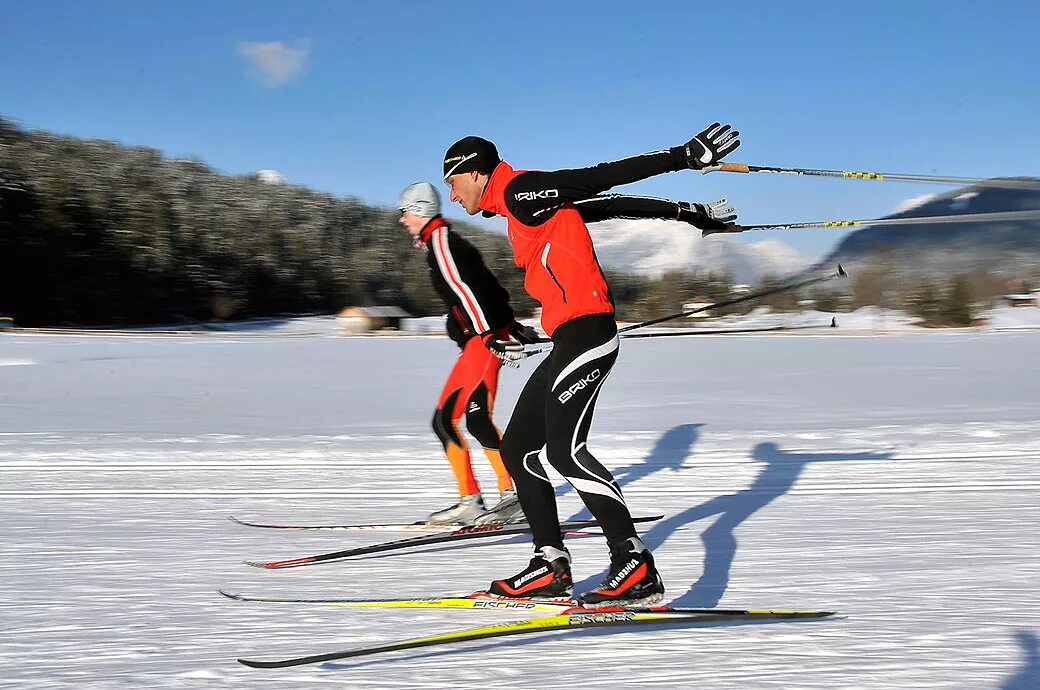 как кататься на коньковых лыжах. база динамо васкелово. коньковый ход чайника. катание елочкой. коньковый и полуконьковый ход.