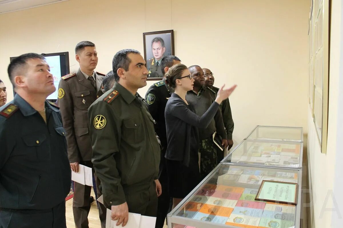 прокурорско-следственный факультет военного университета. специальный факультет. спец факультет академии мто. военный институт сухопутных войск алматы. военная академия мто омск.