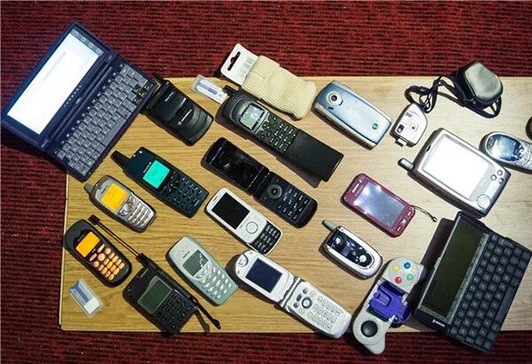 куда сдать б у телефоны. куда сдать старый телефон нерабочий. магазин б/у телефоны. куда сдать б у телефоны. магазин старые сотовые.