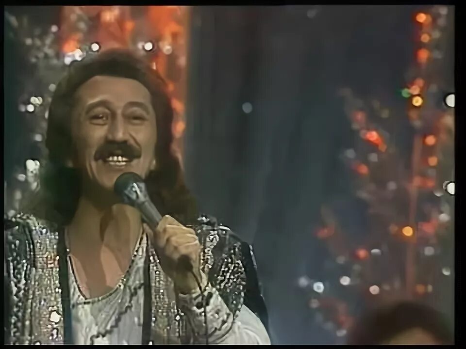 Группа ялла чайхана. Песни ялла на востоке. Джавлон тухтаев ялла. Эслаб ялла. Ялла музыкальная чайхана.