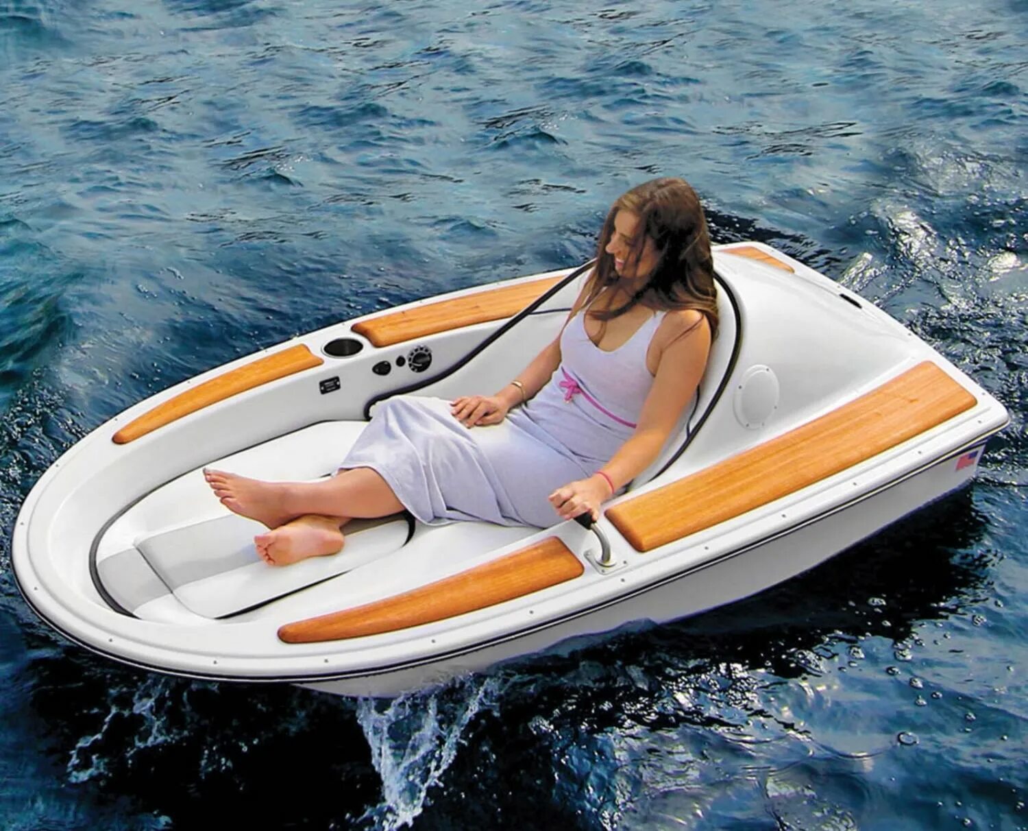 Мини лодка, мини Боат (Mini Boat. Необычные надувные лодки. Одноместный катер. Одноместный катамаран. Краткое содержание самая маленькая лодка в мире